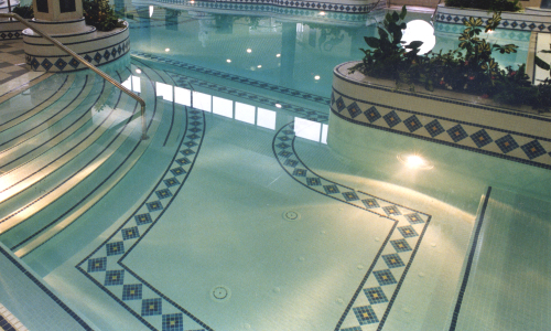 CASCADE (Piscine) Range